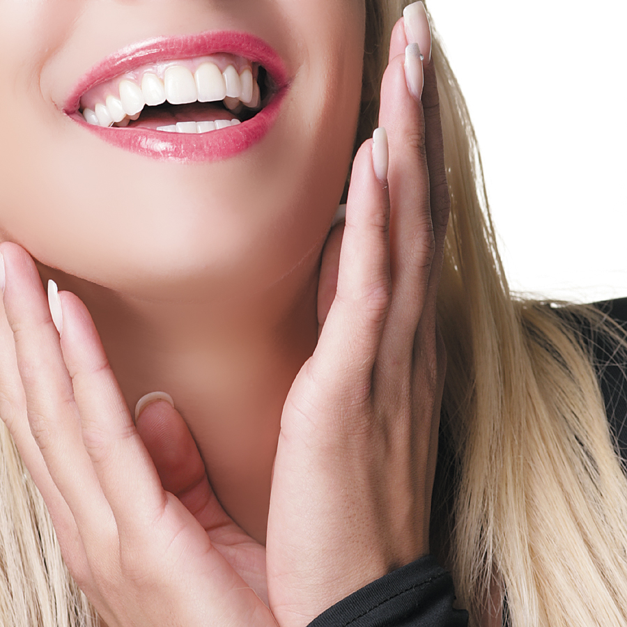 We are the best dentistry for porcelain veneers.